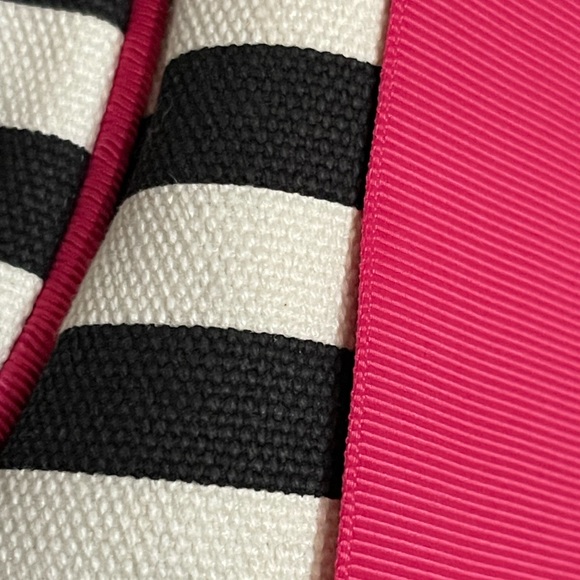 Betsey Johnson Tote - Picture 4 of 9